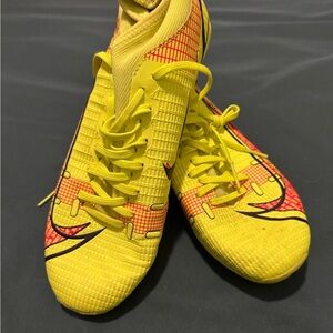 Nike Yellow and Orange Athletic Shoes